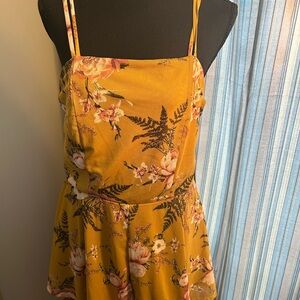 Xhilaration Mustard Floral Romper size L